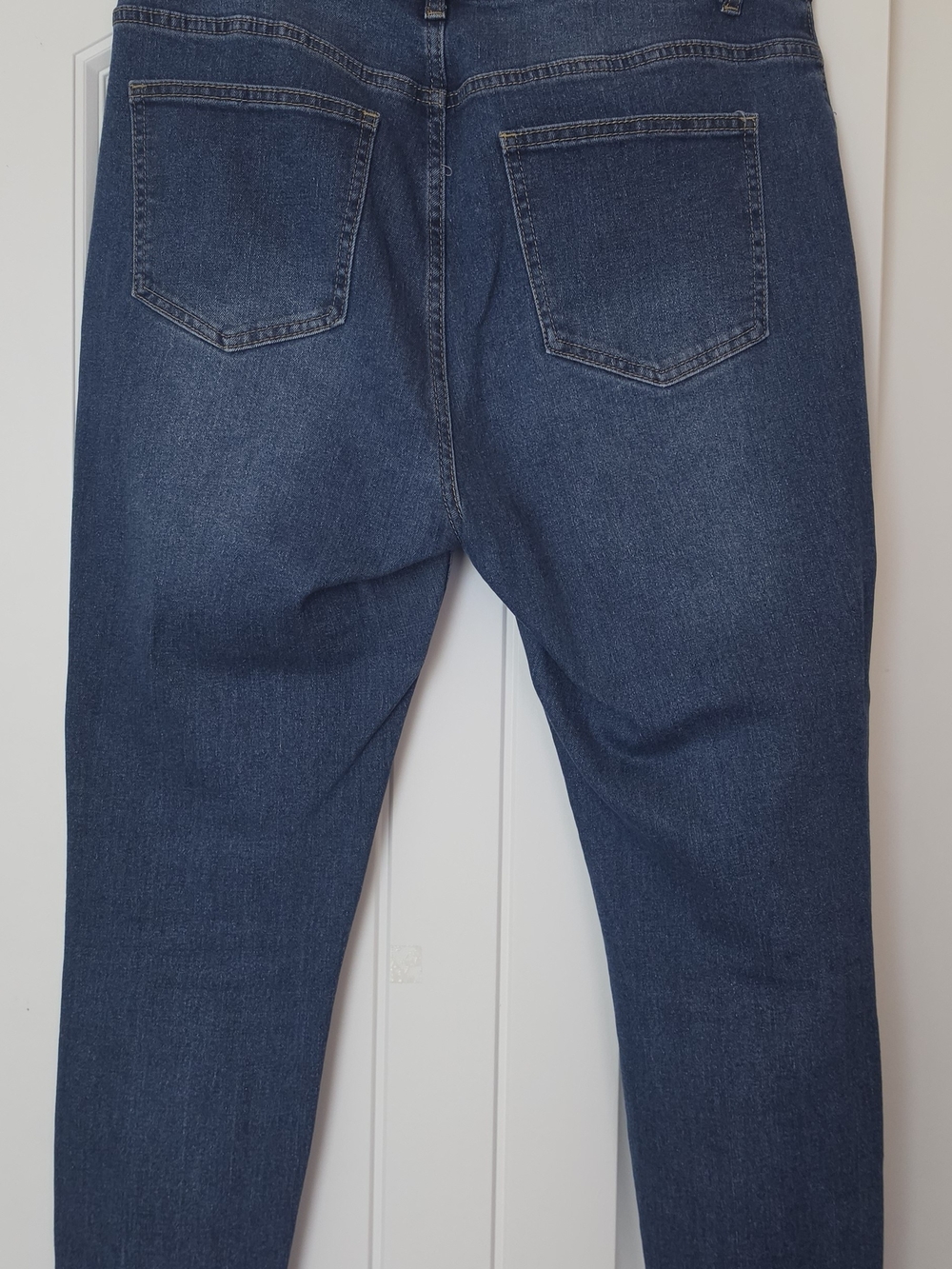 SHEIN Slim Straight Men's Dark Blue Jeans
